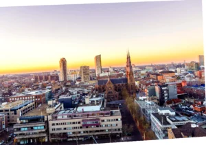 hoe laat is het in Eindhoven