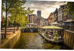 hoe laat is het in Leeuwarden