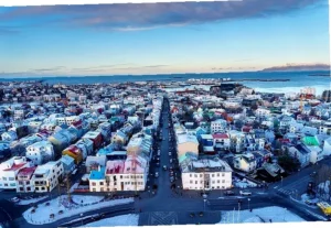 hoe laat is het in Reykjavik