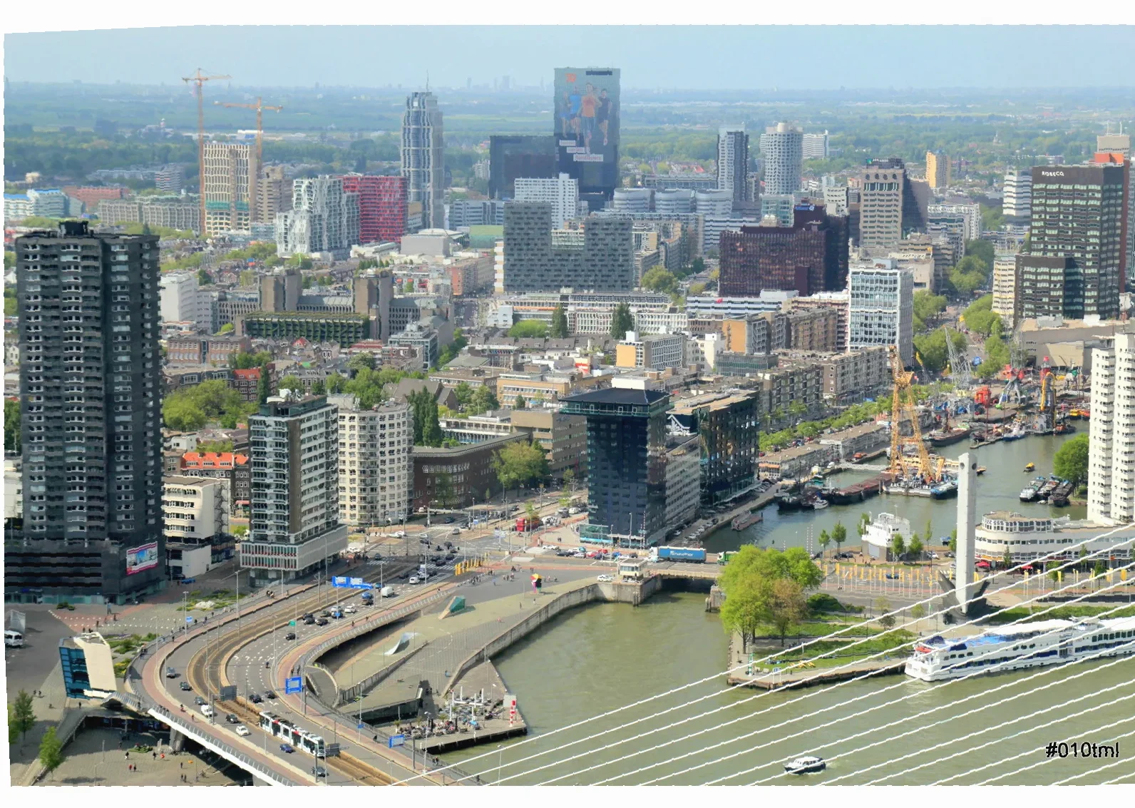 hoe laat is het in Rotterdam